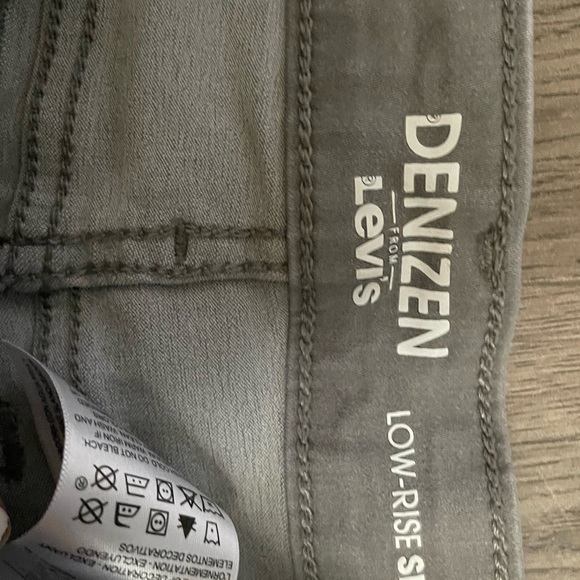 Levi shorts gray - Picture 2 of 2